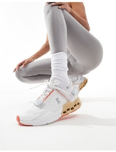 On Running ON - Cloudnova Flux - Sneakers bianche e pesca-Bianco