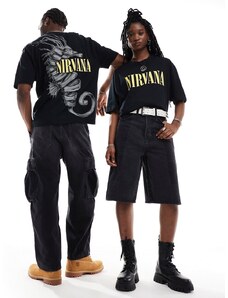 ASOS DESIGN - T-shirt unisex oversize nera con stampe grafiche della band Nirvana con cavalluccio marino su licenza-Nero