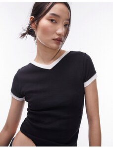 Topshop - T-shirt taglio lungo nera con scollo a V a contrasto-Nero
