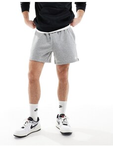 Nike Club - Pantaloncini in pile grigio