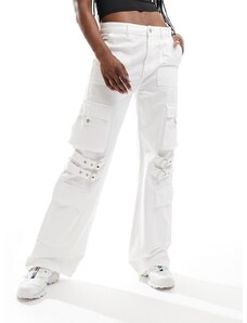 Pull&Bear - Jeans bianchi cargo con fascette-Bianco