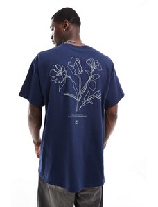 ASOS DESIGN - T-shirt oversize blu con stampa di fiore sul retro