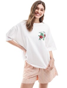ASOS DESIGN - T-shirt oversize bianca con grafica "NYC" con rose-Bianco