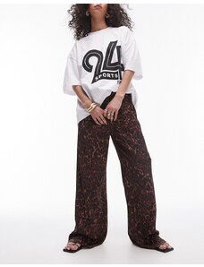 Topshop - Pantaloni dritti in raso con stampa leopardata scura allacciati in vita-Multicolore