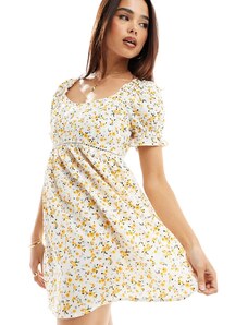 Wednesday's Girl - Vestito grembiule corto aderente sul busto a fiorellini bianco e giallo
