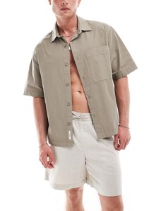 Pull&Bear - Camicia squadrata color sabbia con colletto rever-Neutro