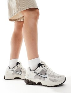 Nike - Zoom Vomero 5 - Sneakers bianche e grigie-Bianco