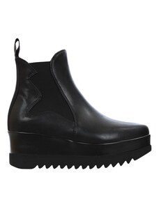 LORENZO MARI Autunno Inverno 2024 Stileo