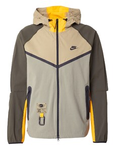 Giacca Nike in nylon con maxi logo Uomo