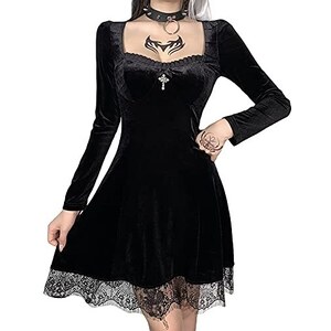 MAMA Abito in velluto con scollatura sulla schiena - Nero - DONNA | H&M IT