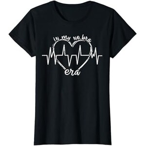 In My No Bra Era Women Feminists Bralessness Club Donna In My No Bra ...