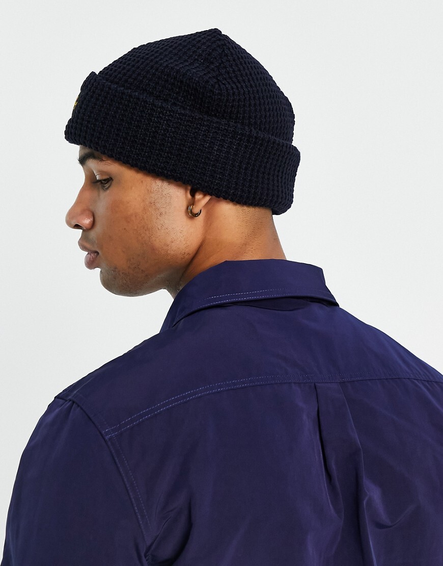 ASOS DESIGN - Cappellino con visiera blu navy con logo ricamato stile Y2K | ASOS