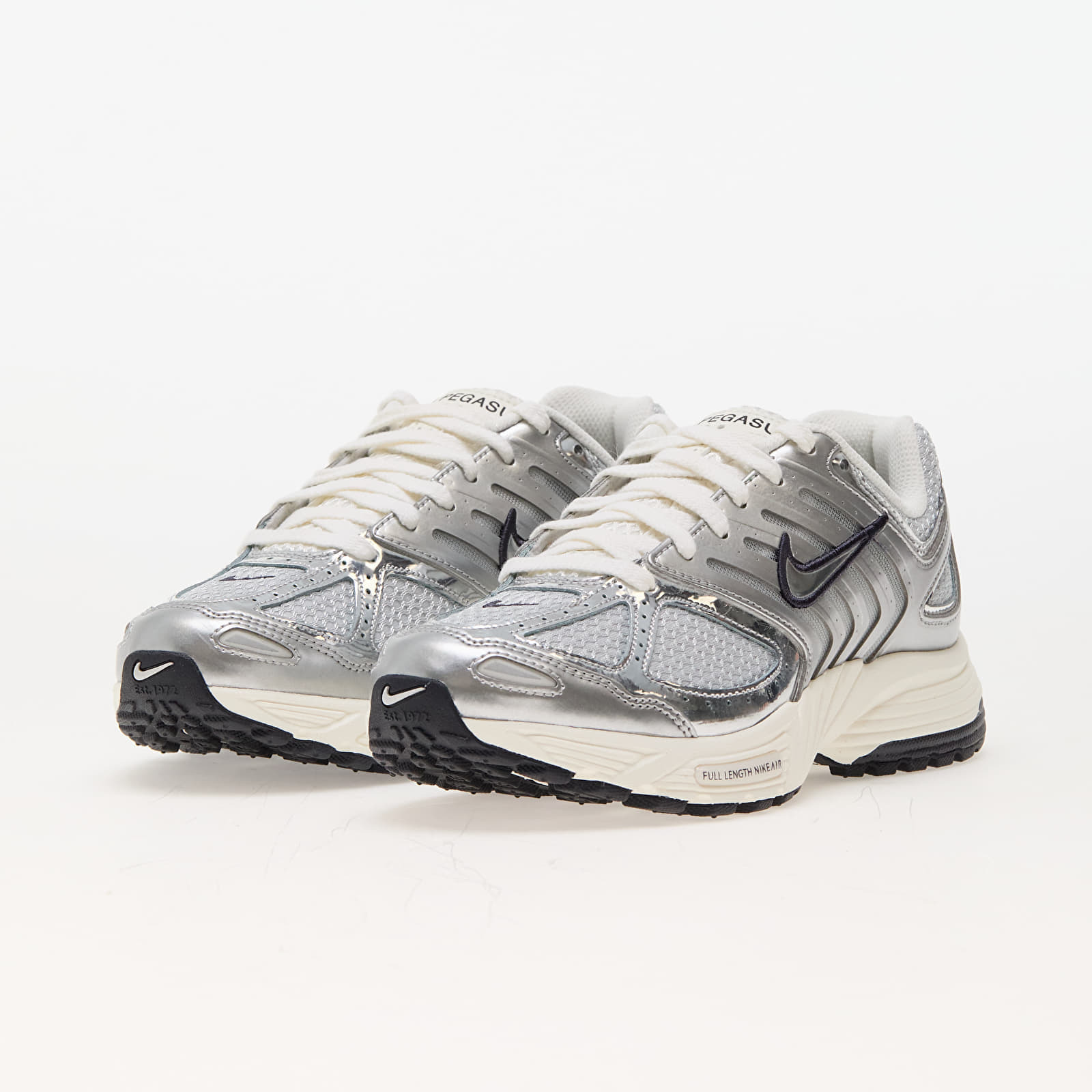 Sneakers Nike W Air Pegasus 2005 Photon Dust/ Chrome-Gridiron-Sail EUR 36.5