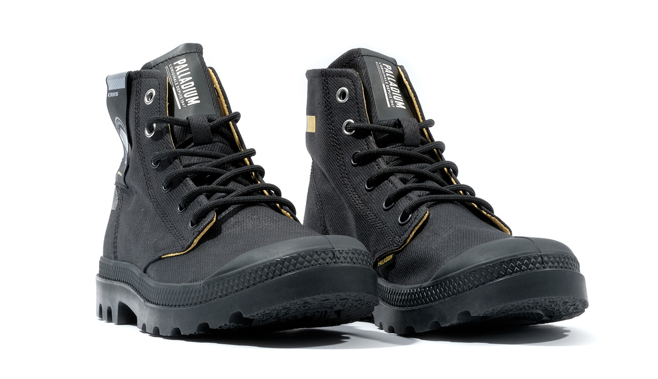 Palladium Pampa Surplus Uomini - Scarpe Palladium - Nero - 74389-008-M-5.5