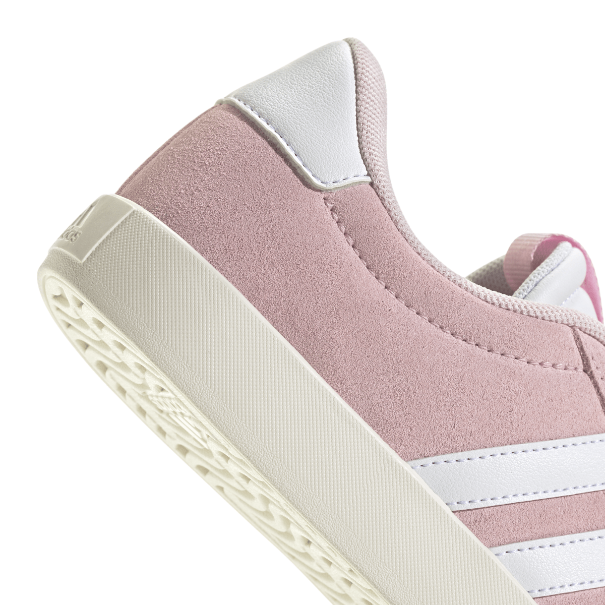 Sneakers da donna in pelle effetto scamosciato rosa e bianche adidas VL Court 3.0