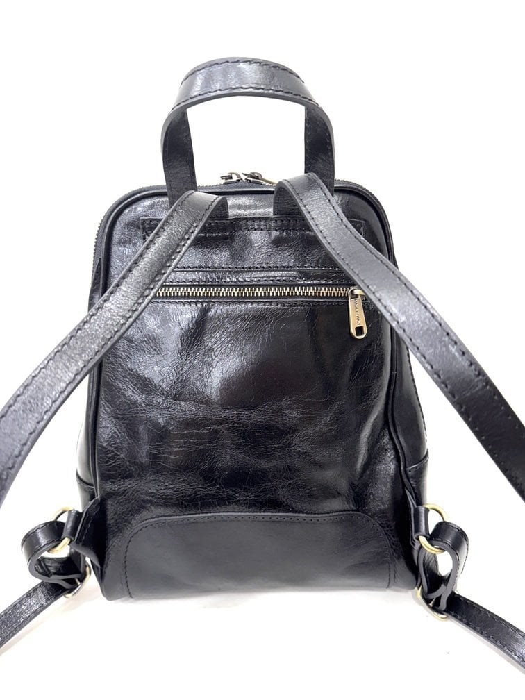 Zaino donna in vera pelle MONTE VENTUROSA, colore NERO, CHIAROSCURO, Made in Italy