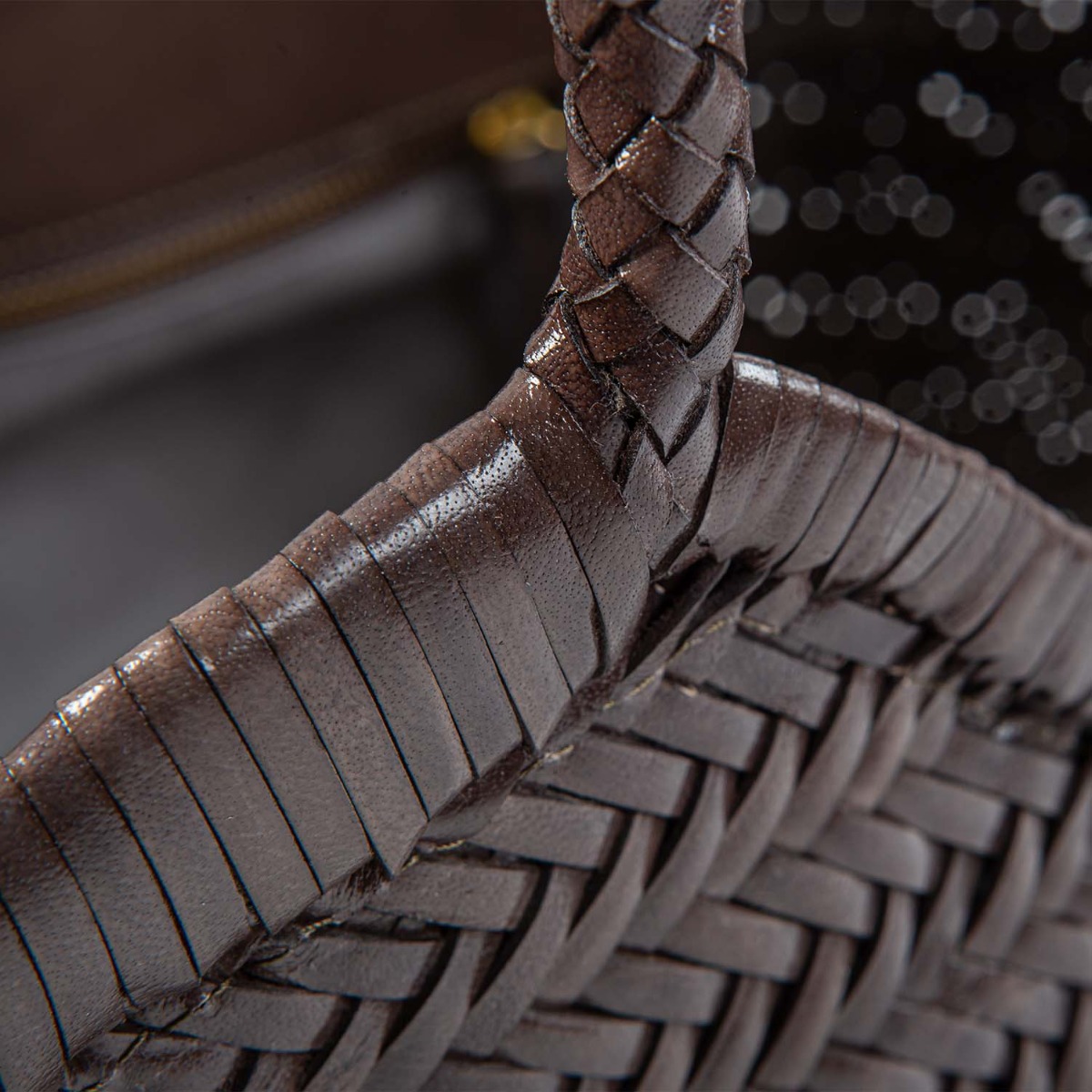 Vipera shopper NERUDA in pelle intrecciata grigio fog