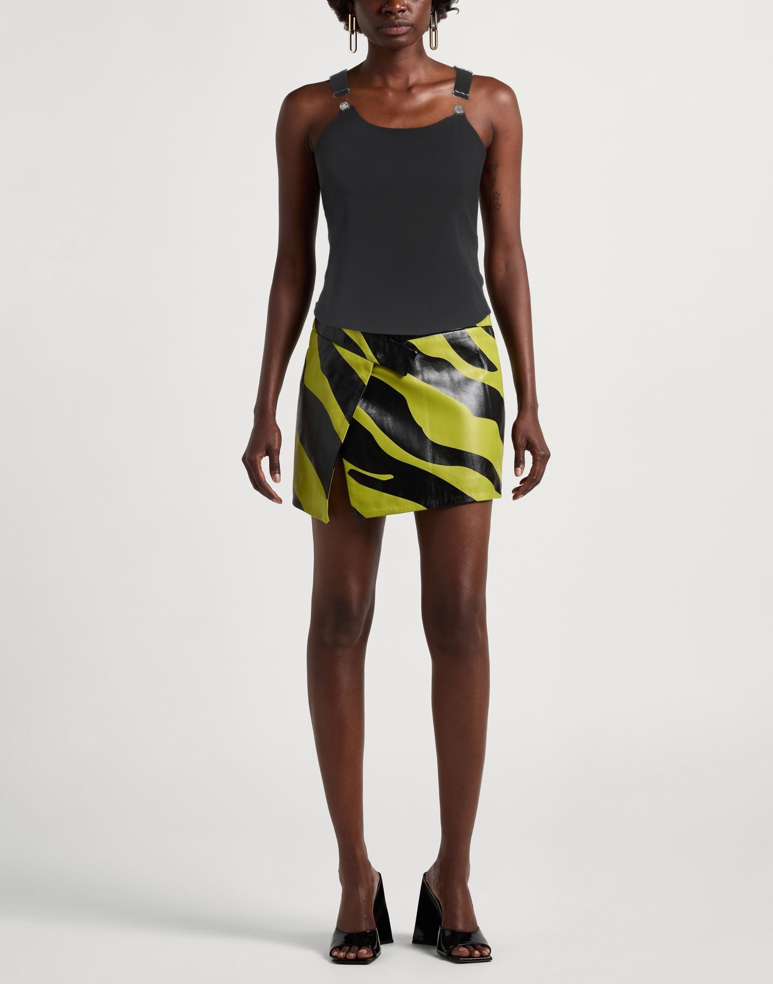 MOSCHINO JEANS - TOPWEAR - Top su YOOX.COM