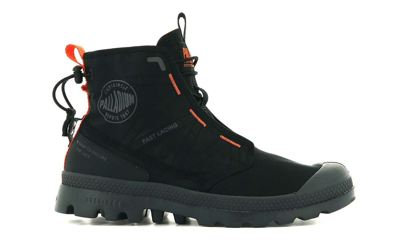 Palladium Pampa Travel Lite Black - Uomini - Scarpe Palladium - Nero - 77039-008-M