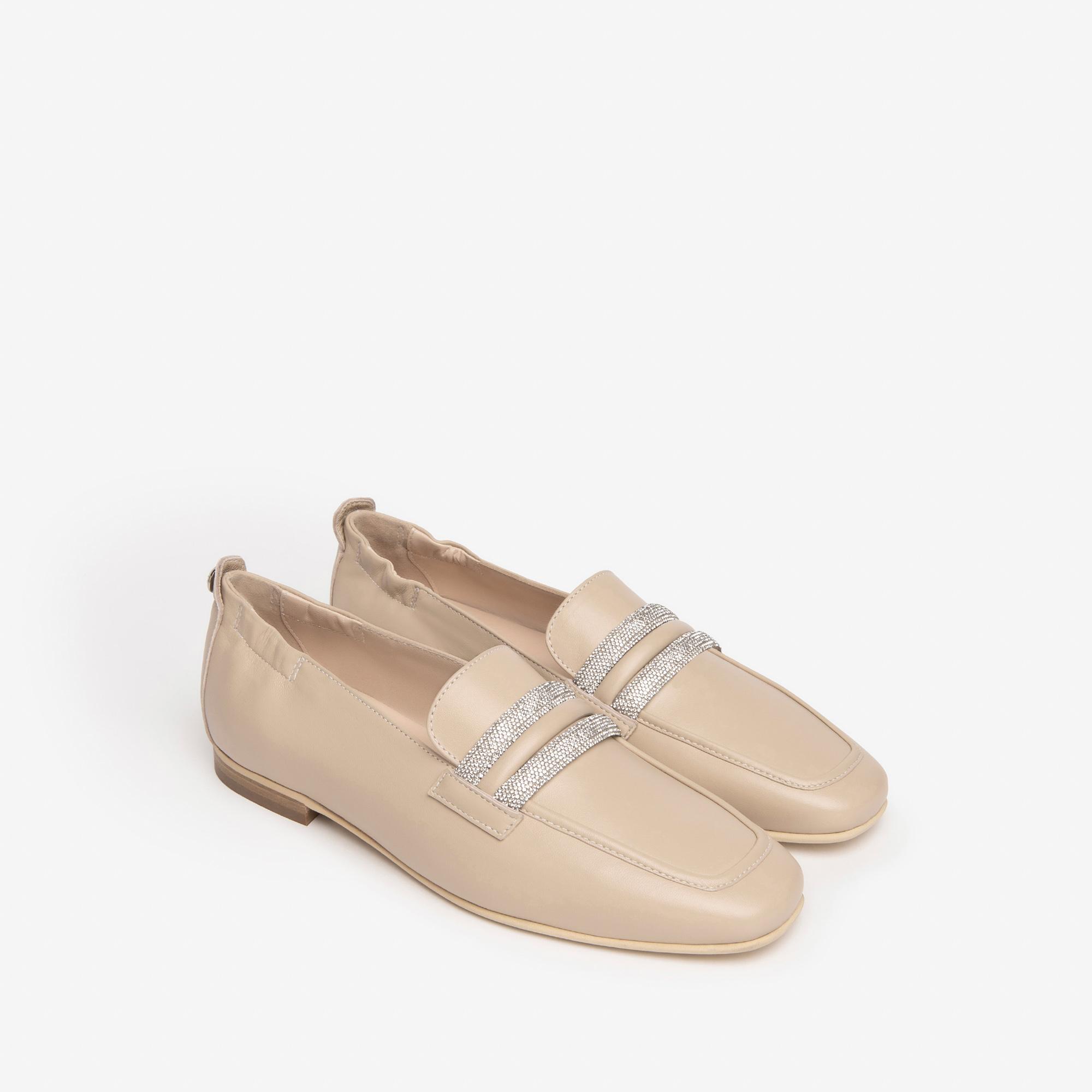 Mocassini donna NeroGiardini in pelle con fondo gomma E409640D