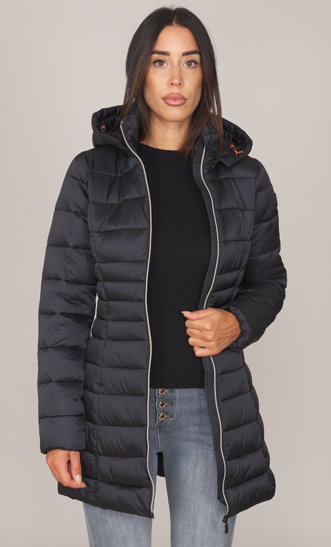 PIUMINO LUNGO SAVE THE DUCK TRAPUNTATO CON CAPPUCCIO REESE, Colore Nero