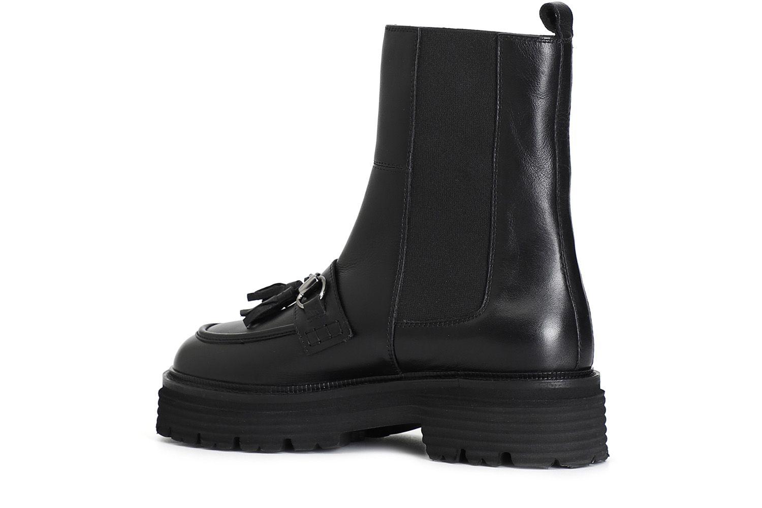 Tronchetto donna CafèNoir in pelle con elastico e nappine XV1225