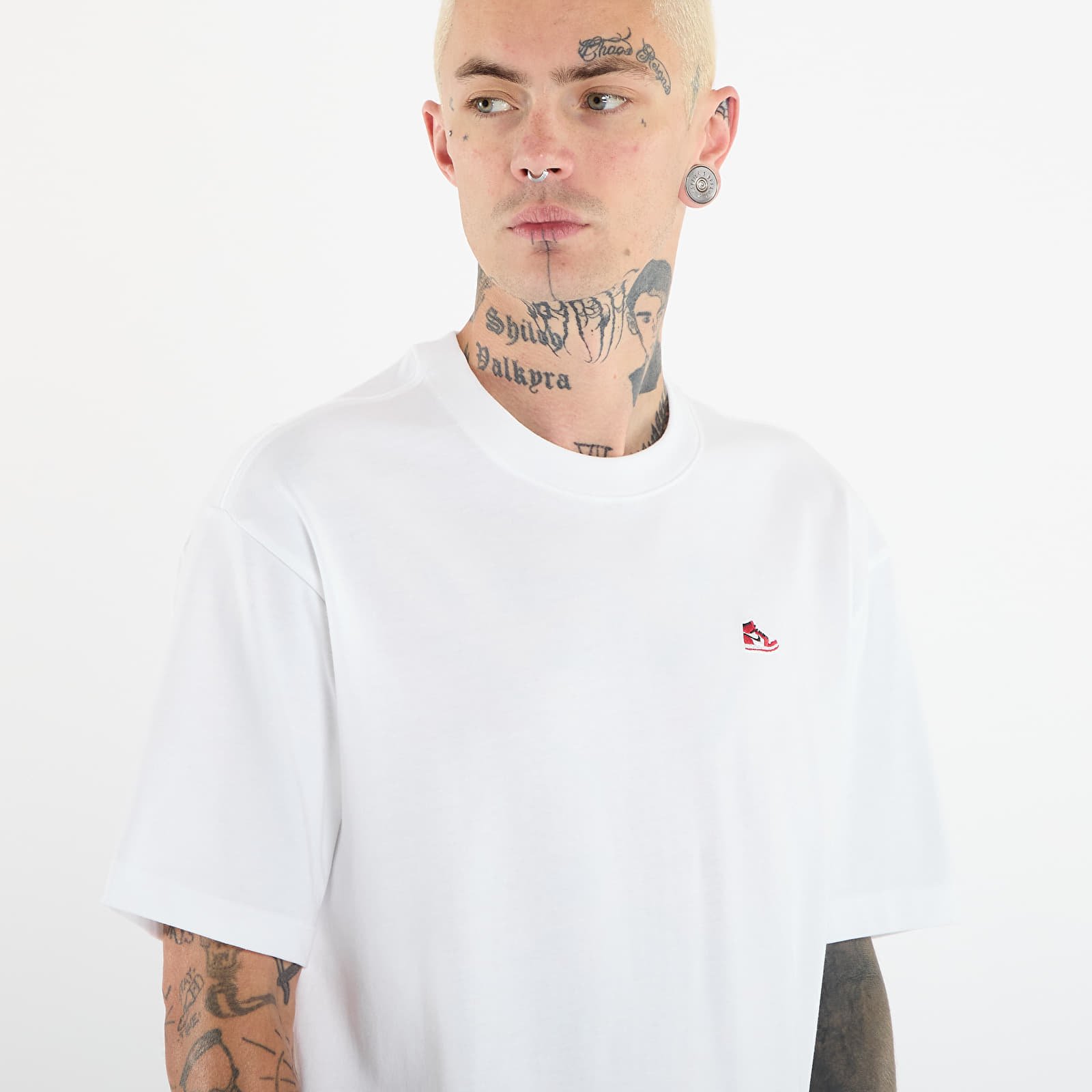 Maglietta Jordan Brand Men's Sneaker Patch T-Shirt White/ Varsity Red XS