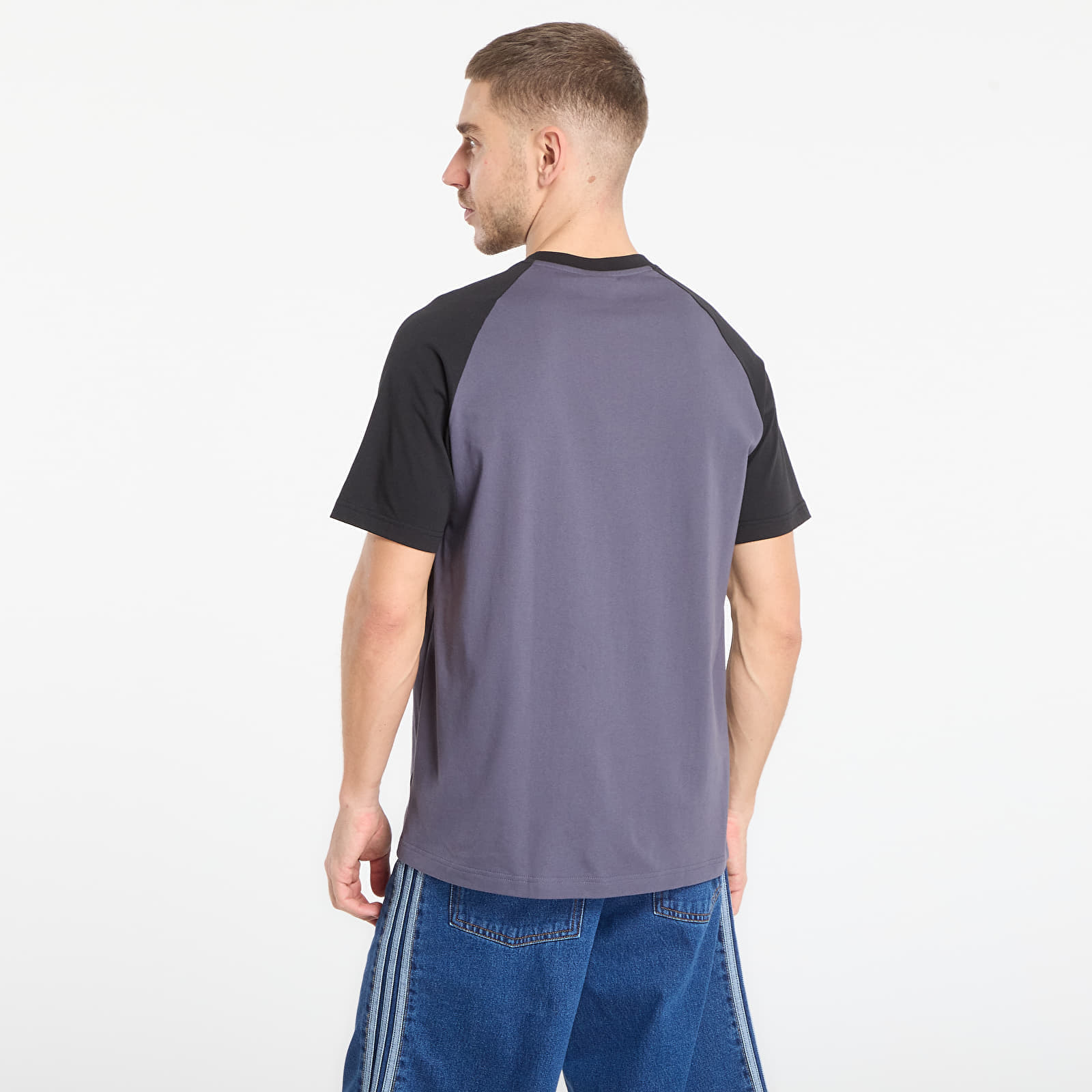 adidas Originals Maglietta adidas Chest Stripes T-Shirt Aurora Onix L