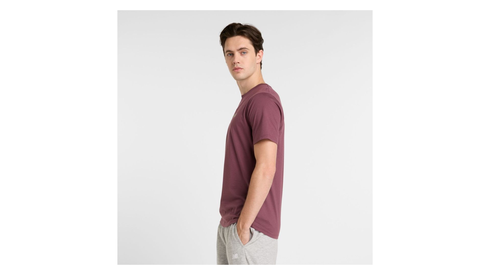 New Balance Uomo Heathertech Linear T-Shirt in Viola, Maglia di Poliestere, Taglia L