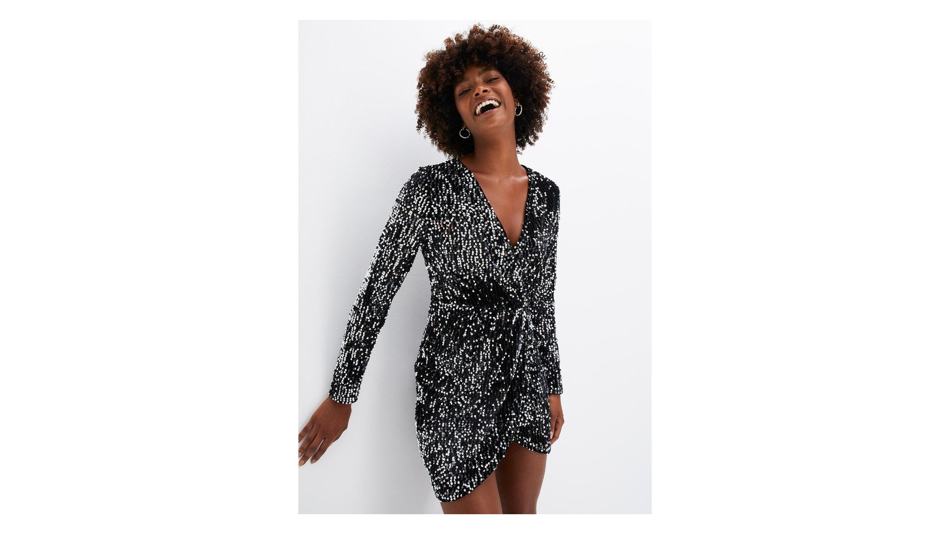 bonprix Abito di paillettes in velluto morbido, Nero