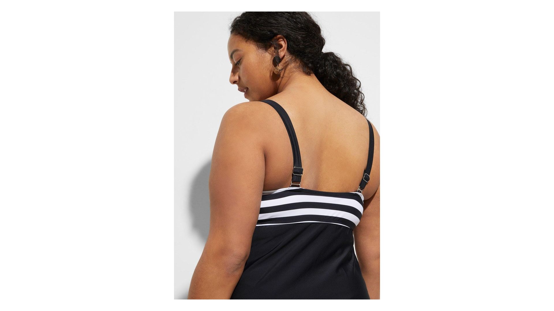 bonprix Tankini lungo con slip a vita alta (set 2 pezzi), Nero