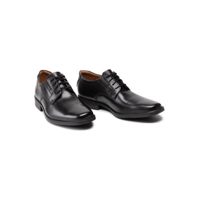 Scarpe basse Clarks