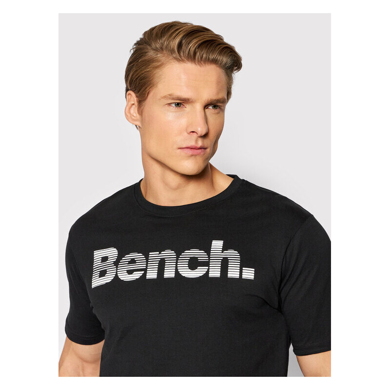 T-shirt Bench