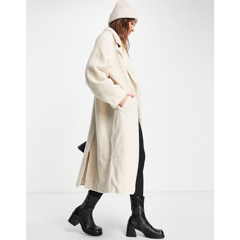 ASOS DESIGN - Cappotto oversize elegante in bouclé color cammello-Bianco