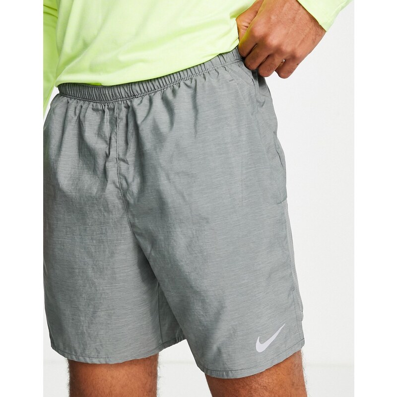 nike dri fit pantaloncini