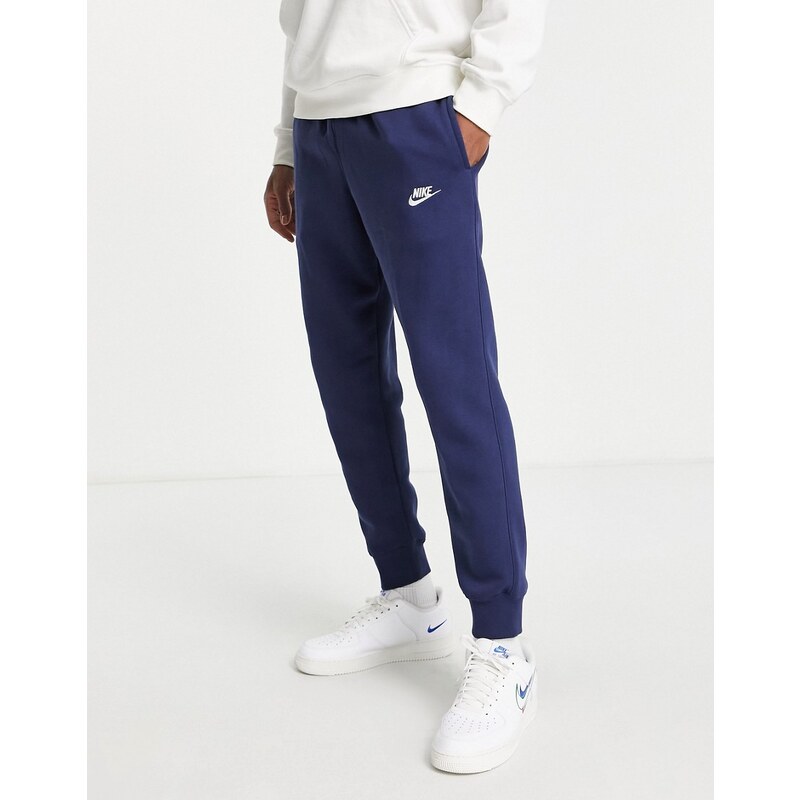 Nike Club - Joggers con elastico sul fondo blu navy