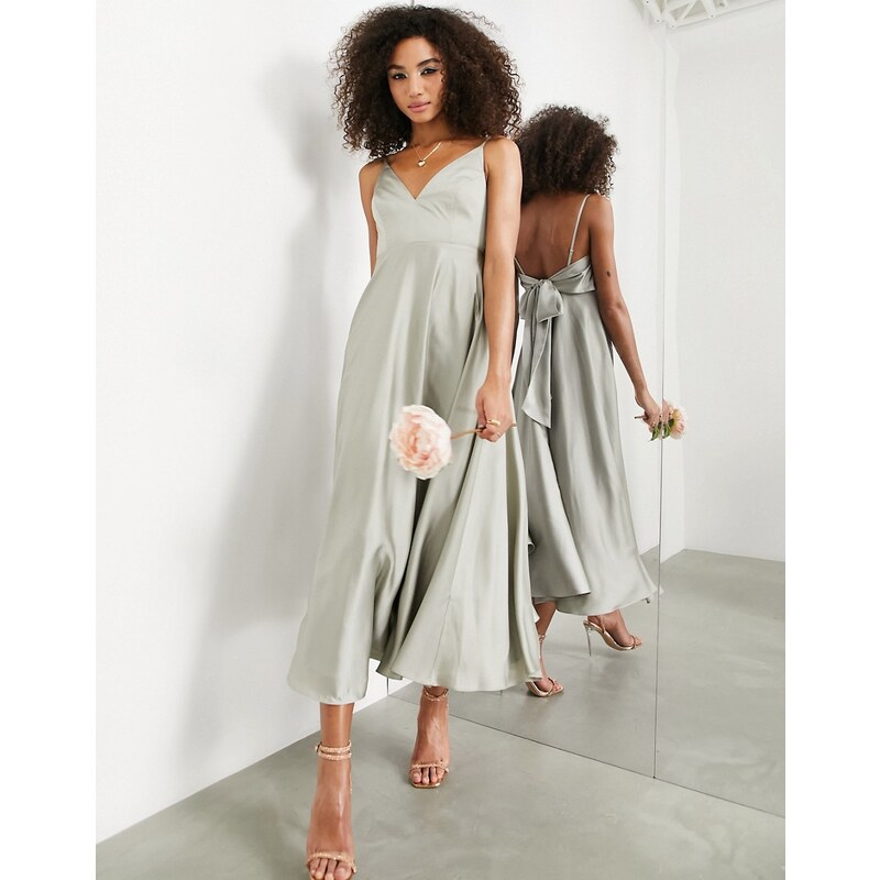 ASOS DESIGN Vestito Midi Da Damigella In Raso Verde Salvia Allacciato asos-design-vestito-midi-da-damigella-in-raso-verde-salvia-allacciato