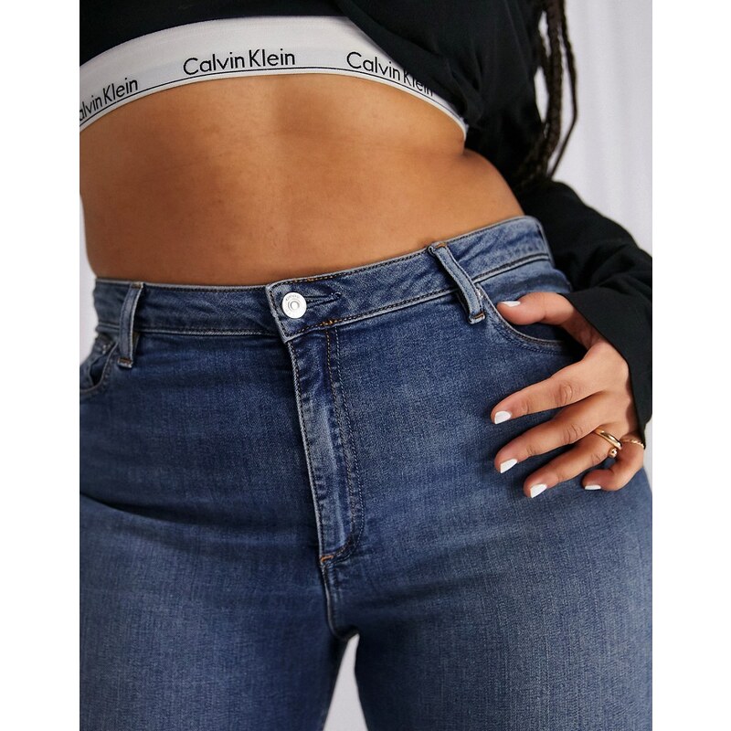 ASOS Curve ASOS DESIGN Curve - Ultimate - Jeans skinny lavaggio medio autentico-Blu