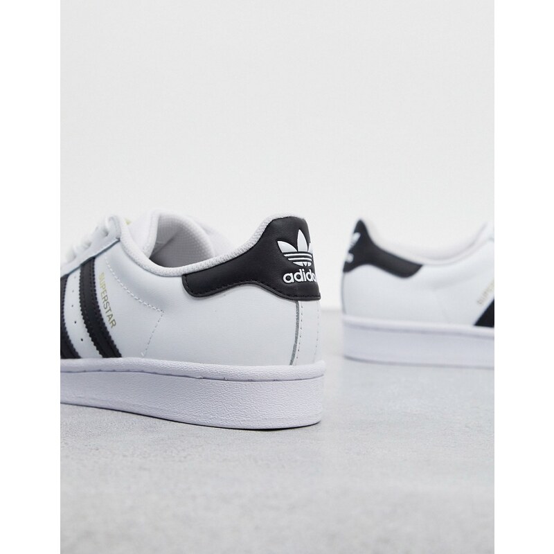 adidas Originals - Superstar - Sneakers bianche e nere-Multicolore