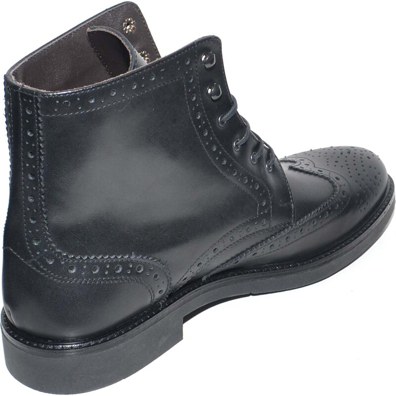 Malu Shoes Anfibio vintage in vera pelle nero spazzolato con cucitura in punta fondo gomma lacci in tinta chiusura handmade