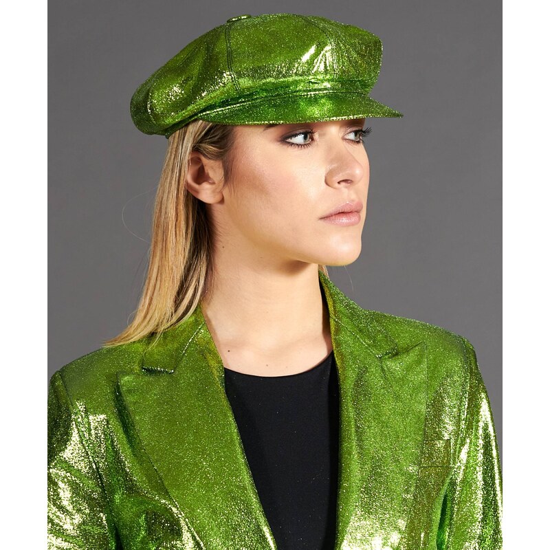 Cappello da donna in pelle laminata verde berretto francese D'Arienzo
