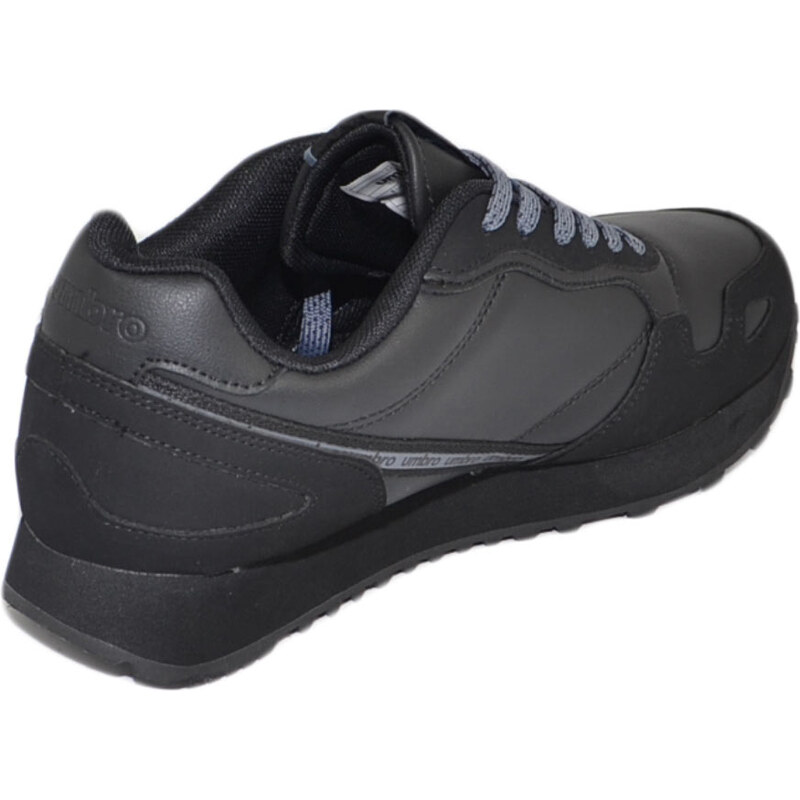 Sneakers uomo umbro linea score a pannelli con dettagli a contrasto nero tinta unita fondo running ergonomico comfort