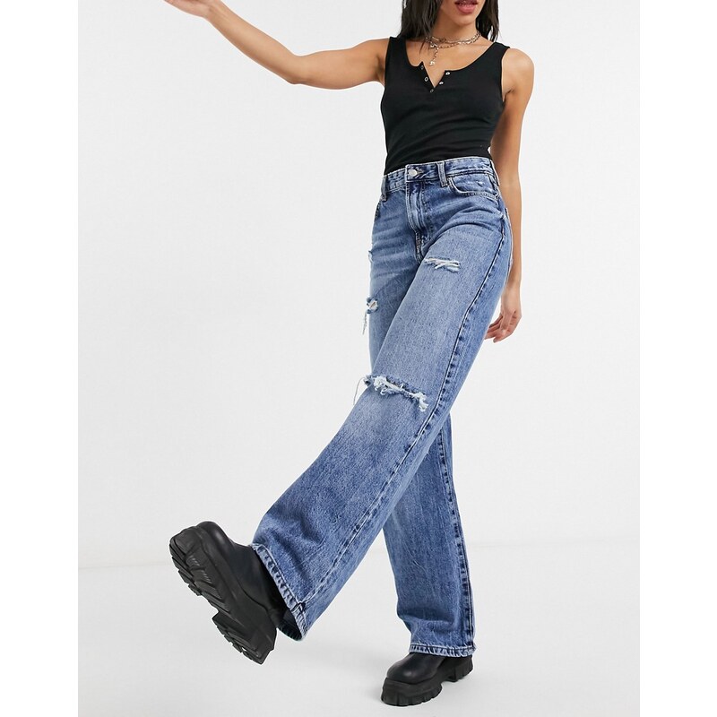 Bershka - Jeans anni '90 lavaggio blu medio con strappi