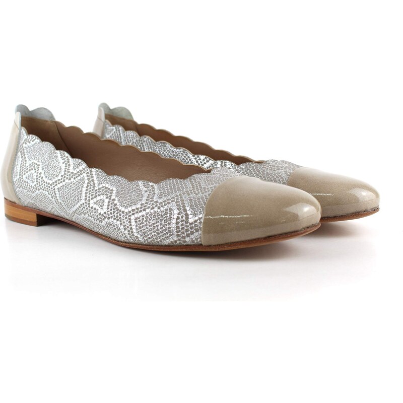 Clarks Art. Fawna Lily 26176378 4 Slippers & Moccasins in white buy online