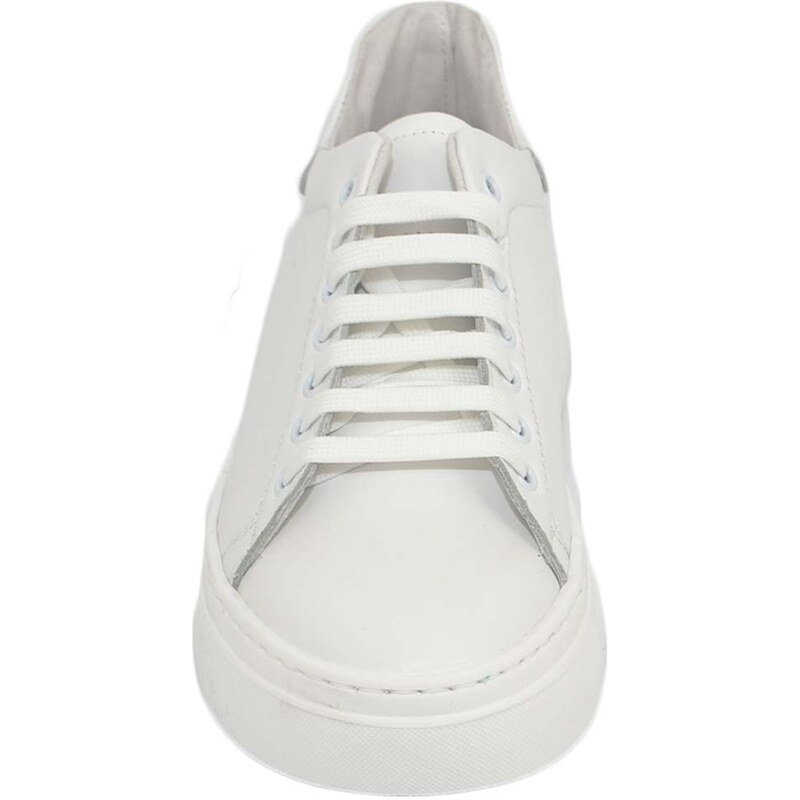 Malu Shoes Sneakers uomo bassa linea basic in vera pelle bianca con fortino bianco e lacci in tinta fondo in gomma bianco