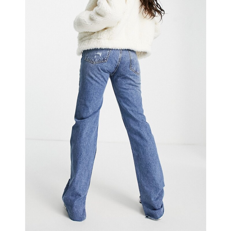 Pull&Bear - Jeans dritti anni '90 con strappi e spacchi sul fondo blu