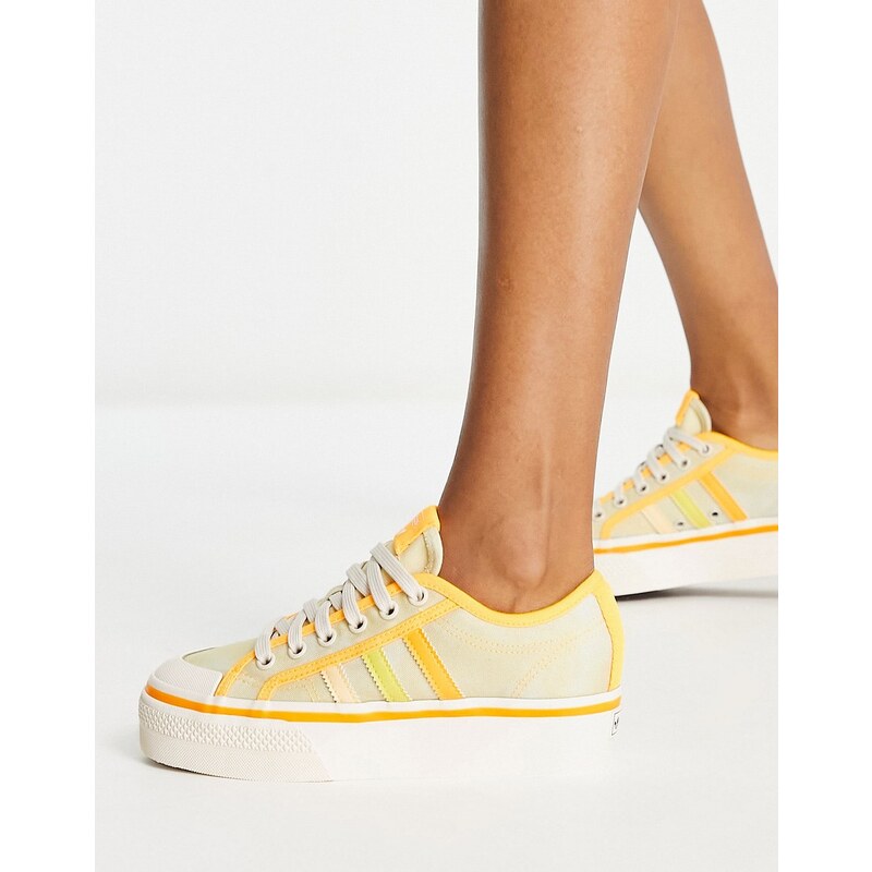 adidas Originals - Nizza - Sneakers gialle con suola platform-Rosa