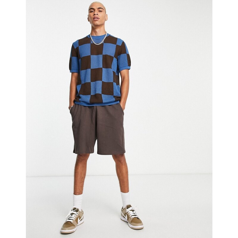 ASOS DESIGN - T-shirt in maglia a rete a scacchi marroni e blu-Multicolore