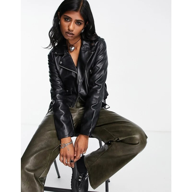 Bershka Giacca biker in pelle sintetica nera-Nero