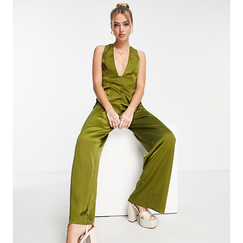 Esclusiva In The Style x Yasmin Devonport - Tuta jumpsuit lime a fondo ampio con scollo profondo sul davanti-Verde